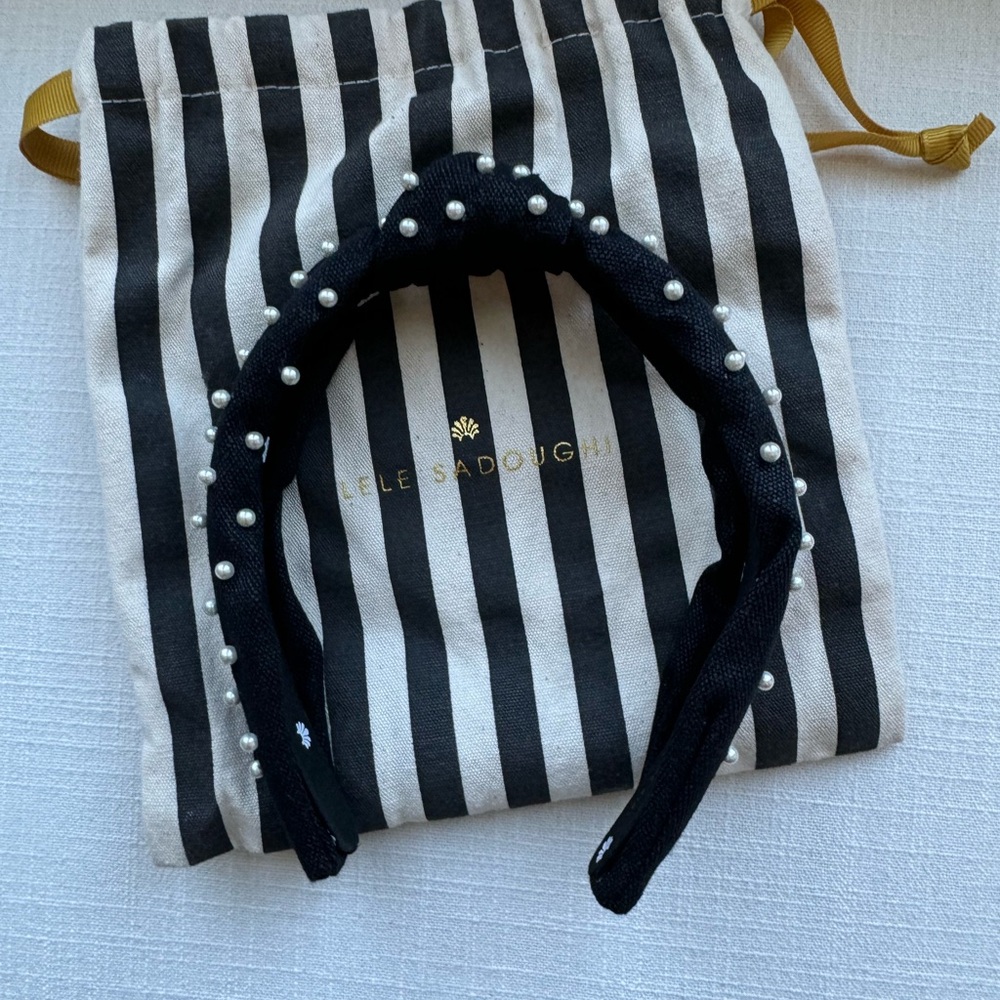 Lele Sadoughi Black Headband with Pearls